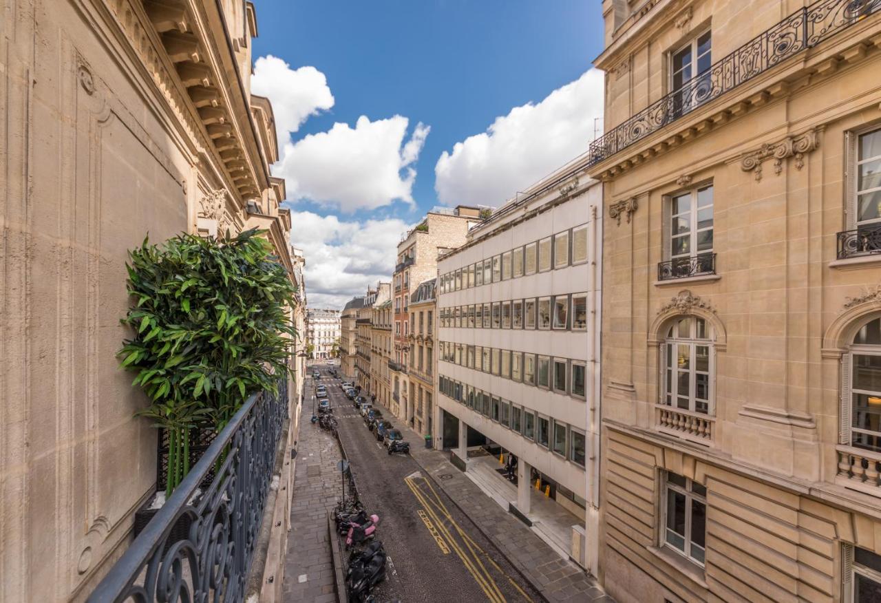 Ws Champs-Elysees - Colomb Paris Luaran gambar